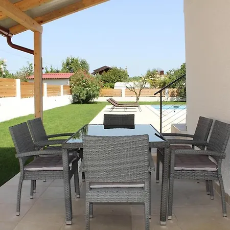 Relaxing With Hottub & Pool - Villa *